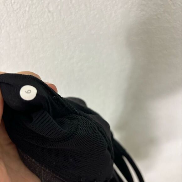 Lululemon Free To Be Wild Striped Grey Tank Top with Black Strappy Back Sports B - Picture 5 of 5